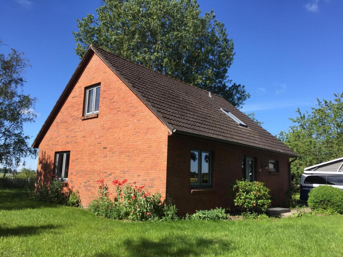 Ferienhaus Mit Garten In Nordseenaehe Langenhorn Exteriör bild